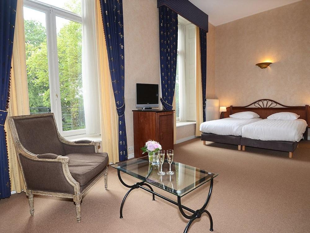 Fletcher Hotel Paleis Stadhouderlijk Hof Leeuwarden Extérieur photo