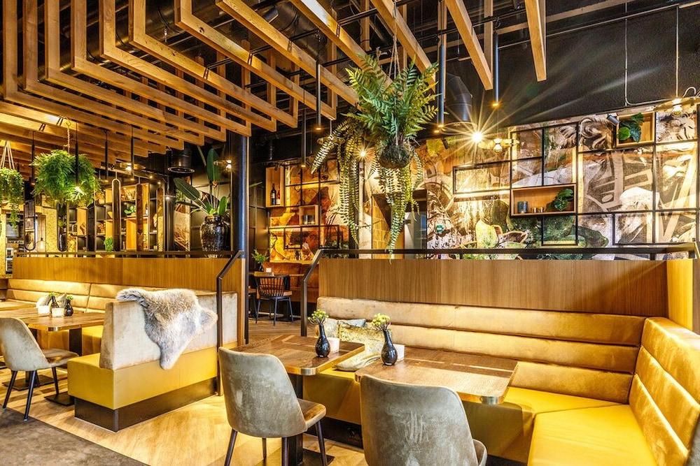 Fletcher Hotel Paleis Stadhouderlijk Hof Leeuwarden Extérieur photo