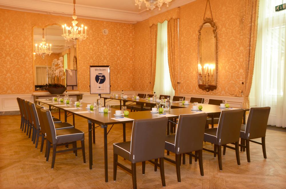 Fletcher Hotel Paleis Stadhouderlijk Hof Leeuwarden Extérieur photo