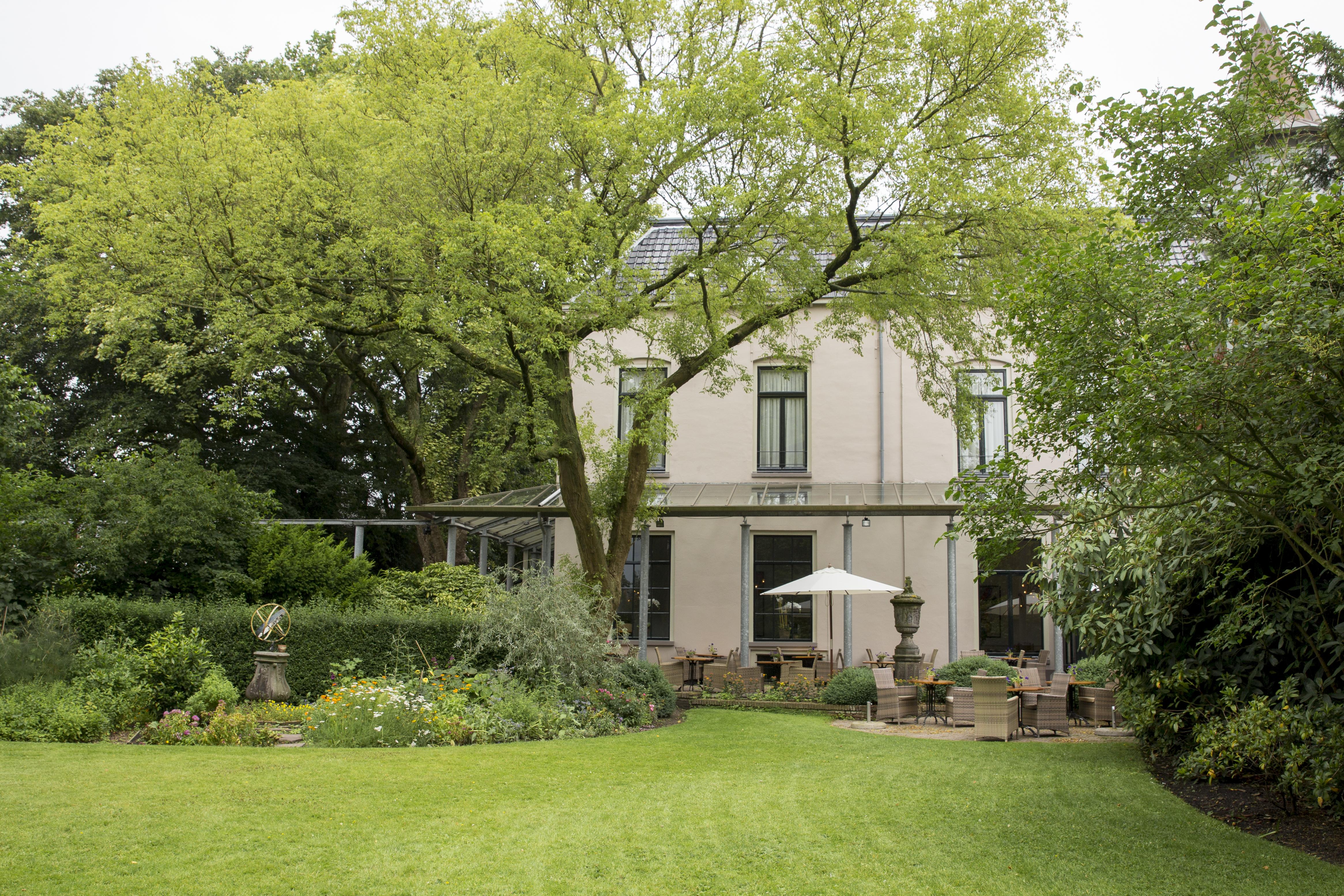 Fletcher Hotel Paleis Stadhouderlijk Hof Leeuwarden Extérieur photo