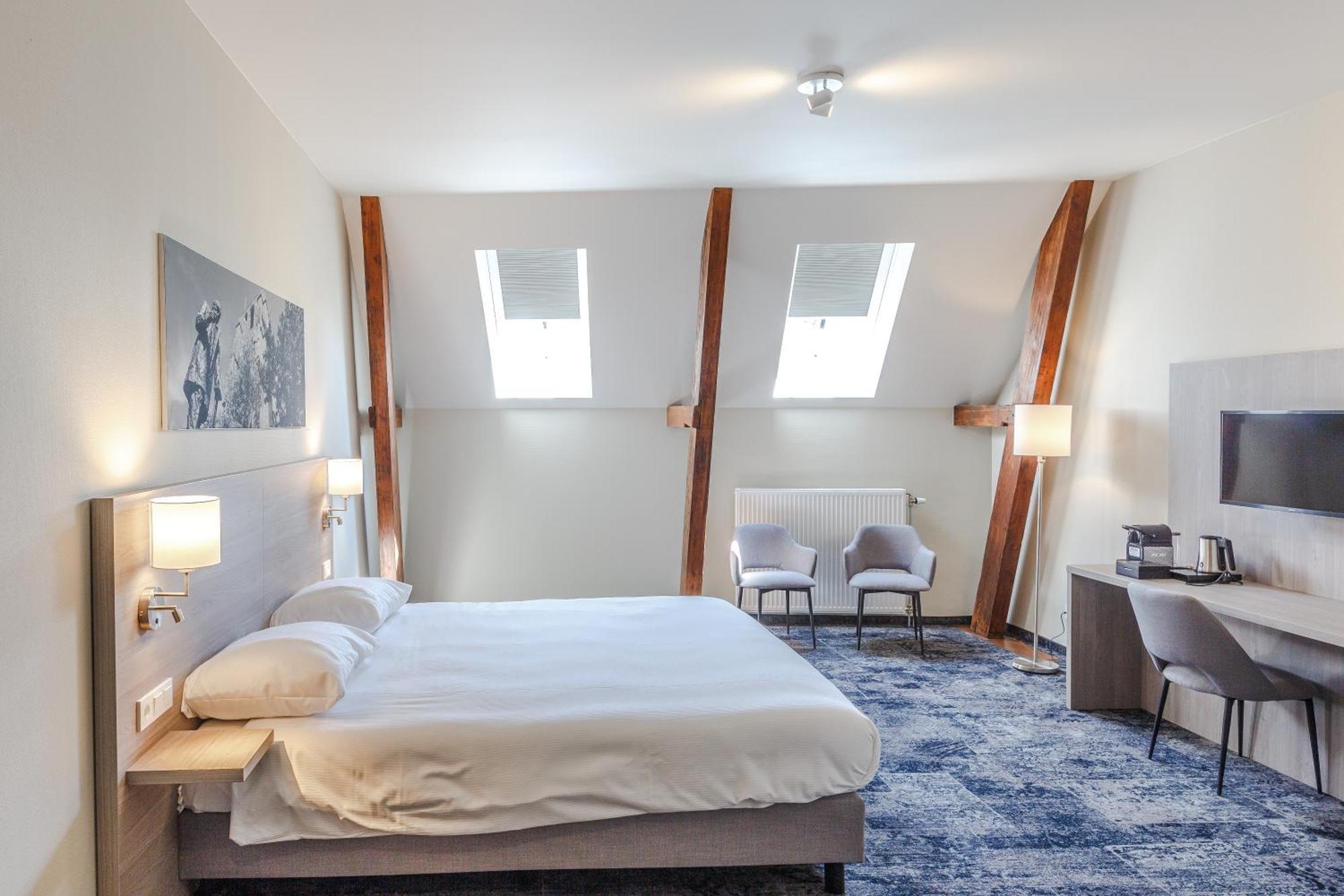 Fletcher Hotel Paleis Stadhouderlijk Hof Leeuwarden Extérieur photo